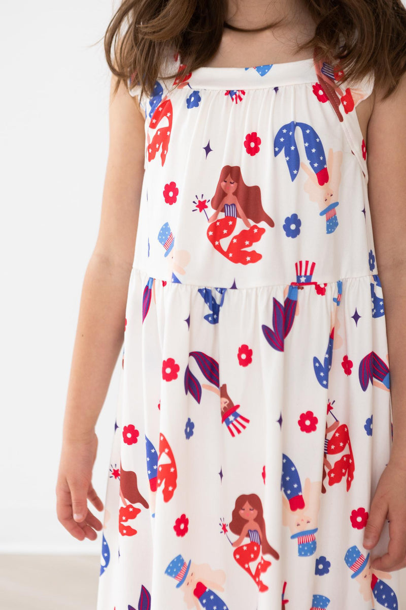 Mer-Made the USA Kleid – überkreuzte Rückenriemen, Rüschen